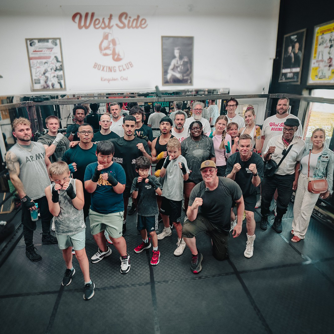 Thanks to everyone who made it out for Mark Simmons' seminar today. Everyone left a better boxer after this lead hand clinic. We look forward to continuing to bring world-class coaches to the Kingston area.